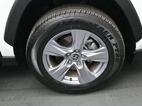 Certified 2025 Toyota RAV4 LE image 34