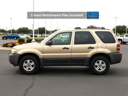 Used 2007 Ford Escape XLS image 2