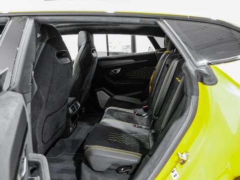 Used 2024 Lamborghini Urus Performante image 41