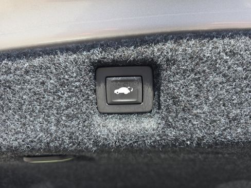 Used 2018 Cadillac CT6 Premium Luxury w/ Super Cruise Package image 13