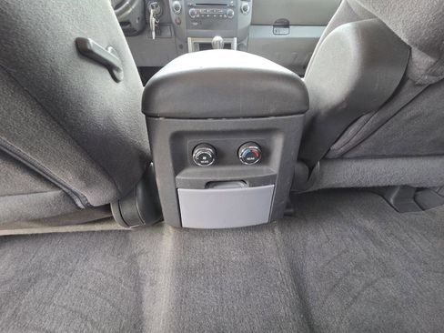 Used 2008 Nissan Pathfinder SE AWD/4WD image 19