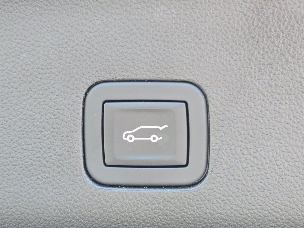 Used 2025 Cadillac Escalade Sport Platinum AWD/4WD image 26
