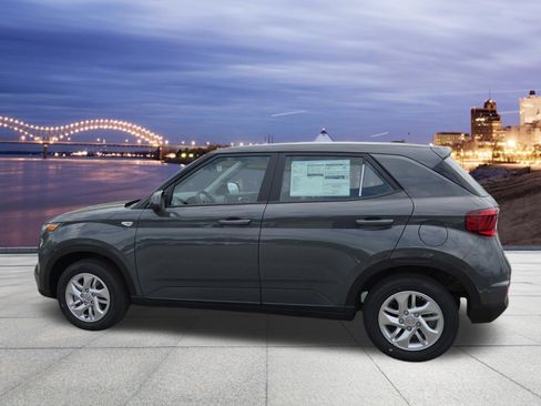 New 2026 Hyundai Venue SE FWD image 3