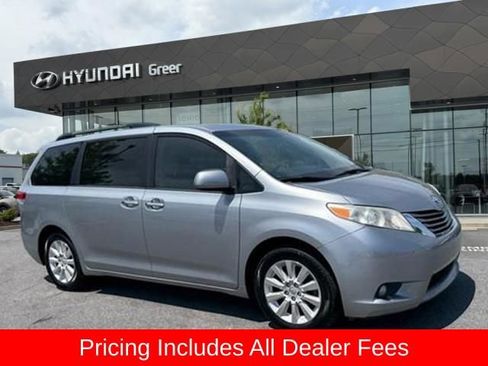Used 2013 Toyota Sienna XLE w/ Premium Pkg AWD/4WD image 1