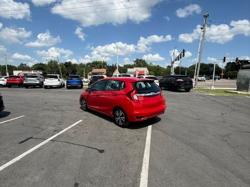 Used 2018 Honda Fit EX image 10