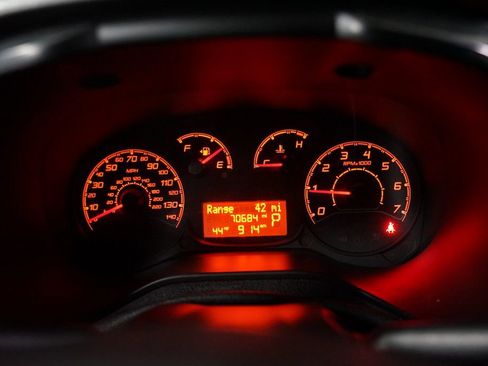 Used 2018 RAM ProMaster City Tradesman SLT w/ Lights & Wheels Group image 15