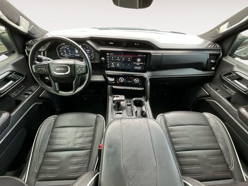 Used 2023 GMC Sierra 1500 AT4X image 10