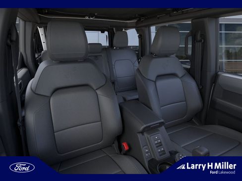 New 2026 Ford Bronco Big Bend w/ Black Diamond Package AWD/4WD image 10