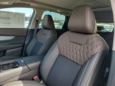 New 2025 Nissan Murano Platinum w/ Cargo Package image 11