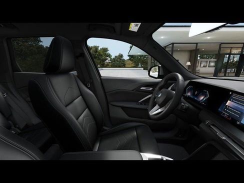 Used 2025 BMW X1 xDrive28i w/ Convenience Package image 10