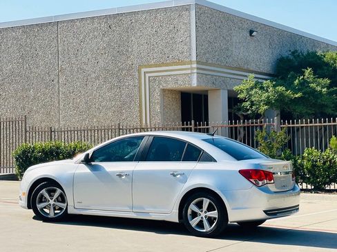 Used 2012 Chevrolet Cruze LT w/ RS Package FWD image 7
