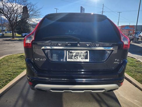 Used 2017 Volvo XC60 T6 Dynamic w/ Preferred Option Package image 6