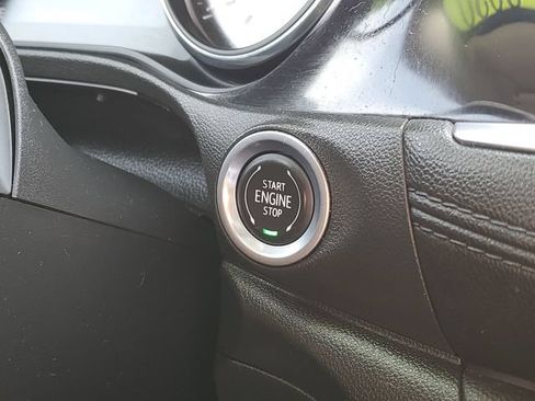 Used 2020 Buick Encore GX Select FWD image 17