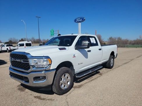 Used 2024 RAM 3500 Big Horn AWD/4WD image 19