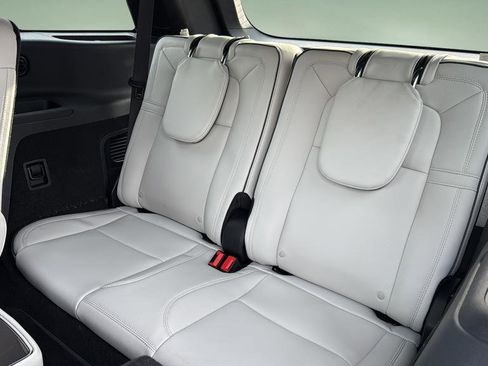 Used 2025 Lincoln Aviator Black Label image 15