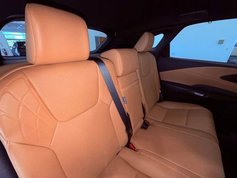 Certified 2024 Lexus RX 350 Premium Plus image 19