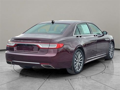 Used 2020 Lincoln Continental w/ Premium Package image 12