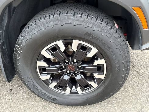 Certified 2023 Nissan Frontier PRO-4X w/ Tow Package AWD/4WD image 7