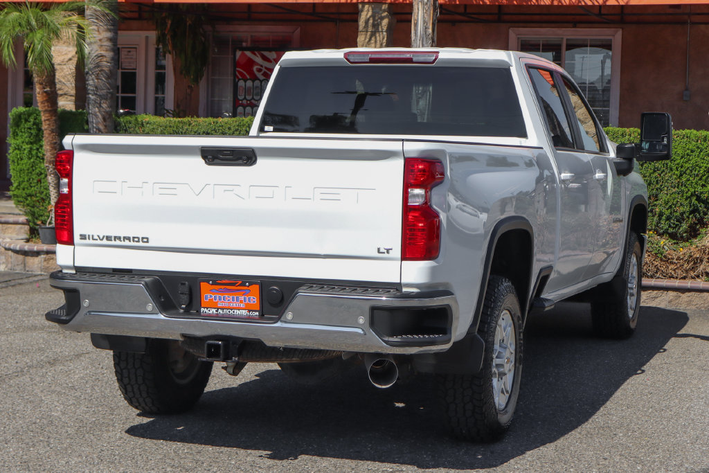 Used 2023 Chevrolet Silverado 3500 LT w/ Convenience Package AWD/4WD image 11
