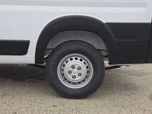 New 2026 RAM ProMaster 2500 w/ Convenience Group image 14