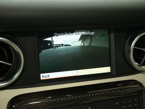 Used 2011 Mercedes-Benz SLS AMG Coupe image 18