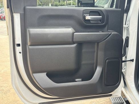 Used 2025 Chevrolet Silverado 2500 Custom w/ Custom Value Package AWD/4WD image 47