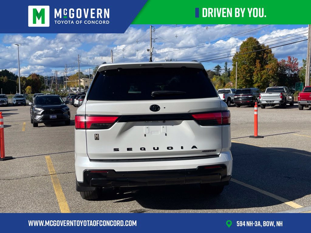 Used 2025 Toyota Sequoia Limited AWD/4WD image 4