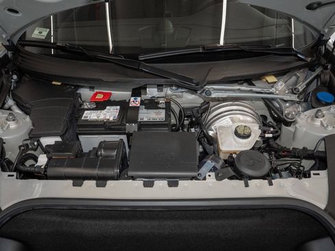 Used 2018 Porsche 911 GT3 RWD image 66