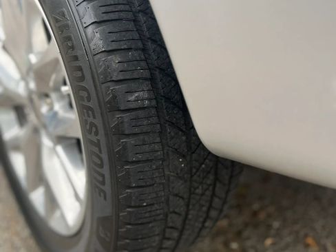 Used 2017 Ford Expedition Limited w/ Equipment Group 301A image 37