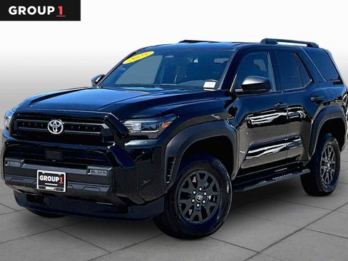 Used 2025 Toyota 4Runner SR5 AWD/4WD image 1