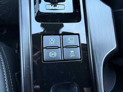 New 2026 Subaru Outback Limited XT image 18