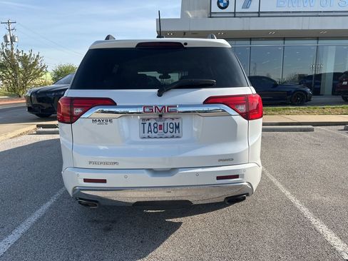 Used 2017 GMC Acadia Denali w/ Technology Package image 5