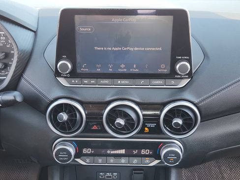 Used 2020 Nissan Sentra SV FWD image 18
