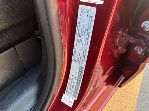 Used 2023 RAM 1500 Laramie image 26