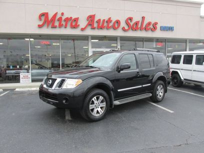 Used 2012 Nissan Pathfinder Silver w/ DVD Entertainment Pkg
