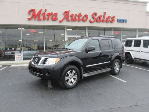 Used 2012 Nissan Pathfinder Silver w/ DVD Entertainment Pkg AWD/4WD image 1