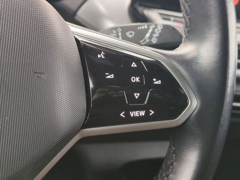 Used 2022 Volkswagen ID.4 Pro image 23