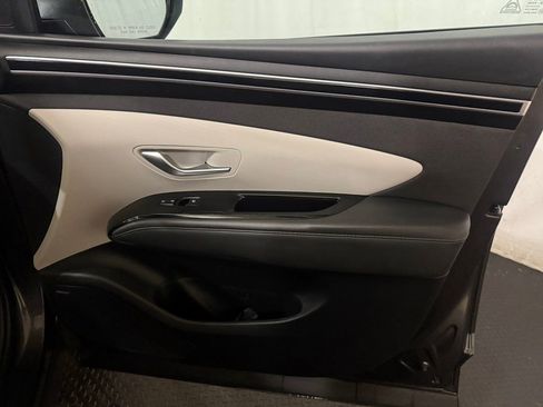 Used 2023 Hyundai Tucson Limited image 32