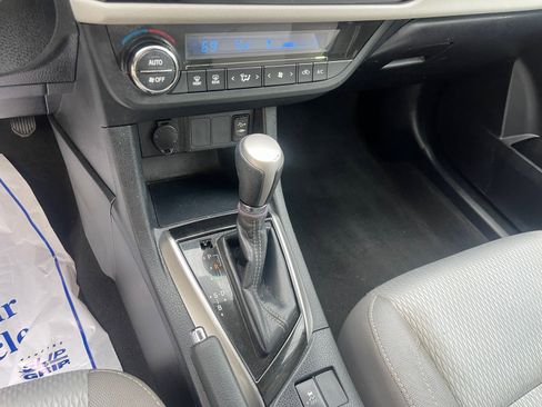 Used 2016 Toyota Corolla LE image 25