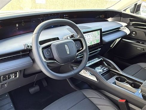 New 2026 Lincoln Nautilus Reserve w/ Jet Appearance Package image 22