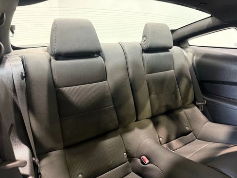 Used 2012 Ford Mustang GT image 25
