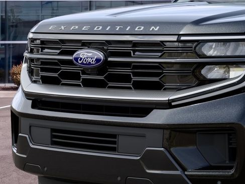 New 2027 Ford Expedition Max Platinum w/ Driver's Package RWD image 19