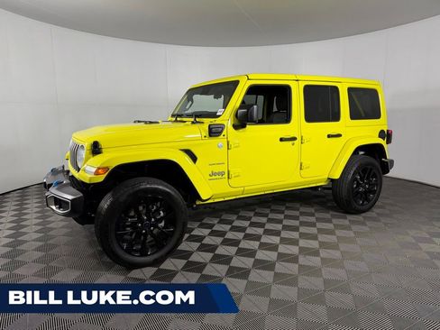 Used 2024 Jeep Wrangler Unlimited Sahara w/ Safety Group AWD/4WD image 1