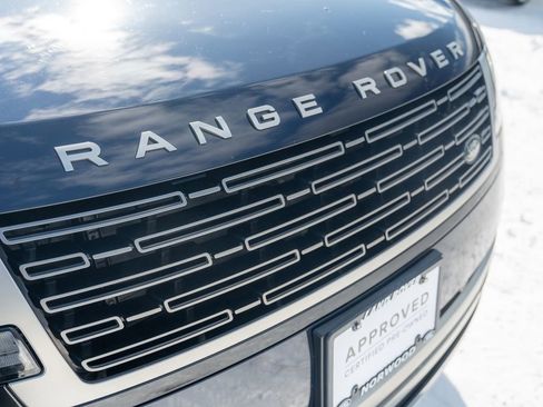 Certified 2023 Land Rover Range Rover SE image 15