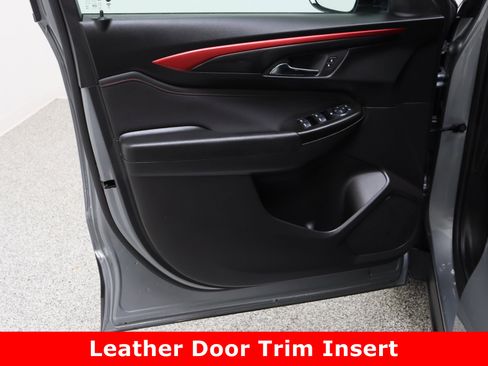 Used 2024 Chevrolet TrailBlazer RS image 12