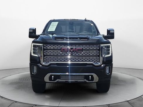 Used 2023 GMC Sierra 2500 Denali w/ Denali Black Diamond Edition AWD/4WD image 8