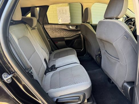 Used 2020 Ford Escape SE AWD/4WD image 22