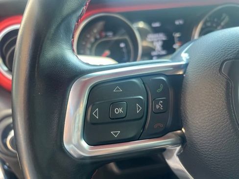 Used 2021 Jeep Wrangler Unlimited Rubicon AWD/4WD image 17
