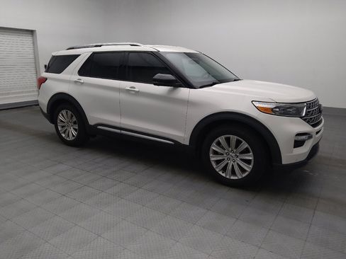 Used 2021 Ford Explorer Limited w/ Equipment Group 301A RWD image 11