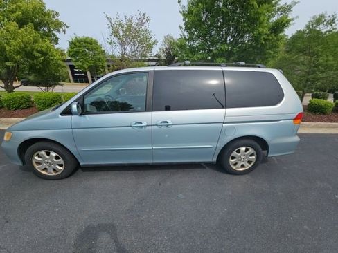 Used 2002 Honda Odyssey EX image 2